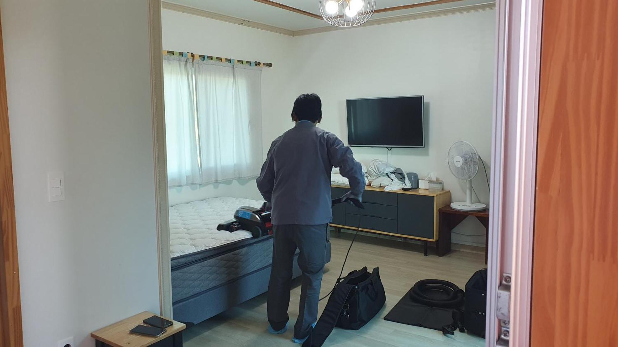 Wind Jeju Cafe & Pension Seogwipo Zewnętrze zdjęcie