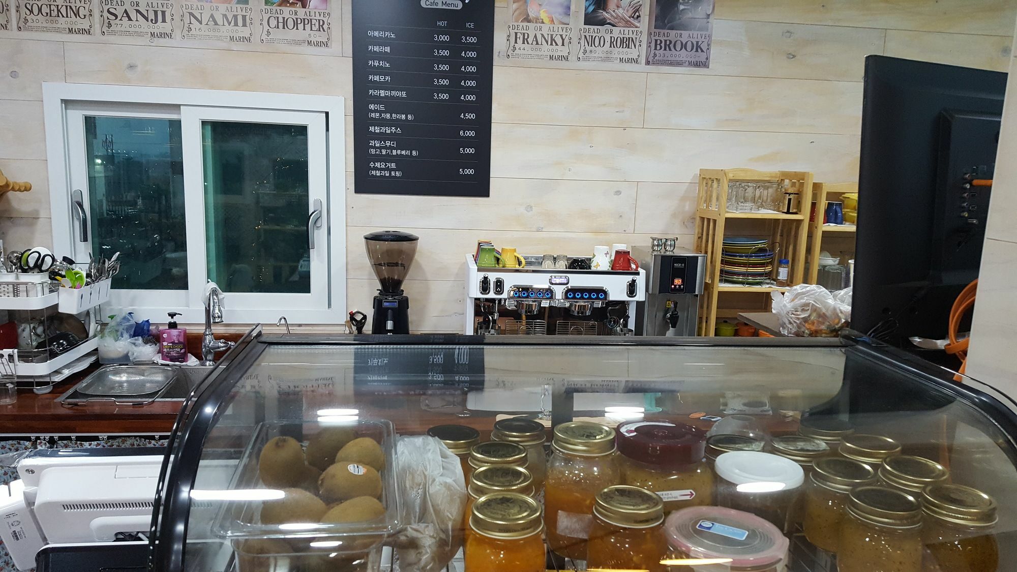 Wind Jeju Cafe & Pension Seogwipo Zewnętrze zdjęcie